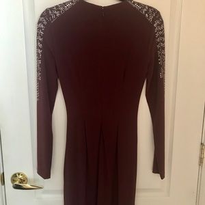 Maroon long sleeve midi dress